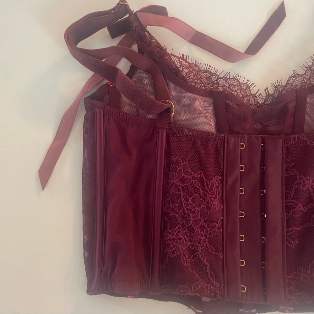 New! Victorias Secret TikTok floral corset bustier bra 22836